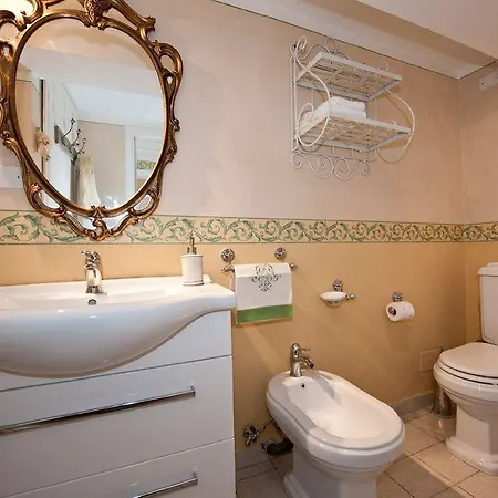 Elegant Apartment Near Pantheon 3*