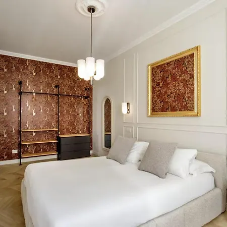 Panzió Elegant Apartment Near Pantheon 3*